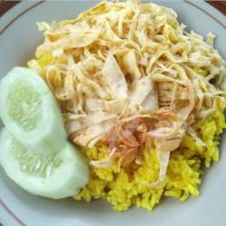 Nasi Kuning Telur Dadar Iris