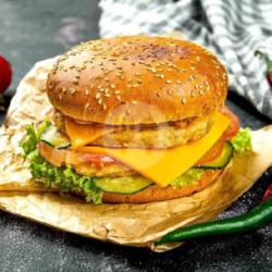 Crispy Chicken Burger Keju