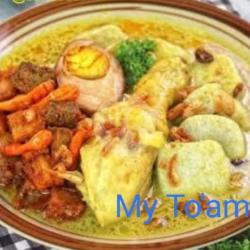 Lontong Sayur   Opor Ayam Kuning