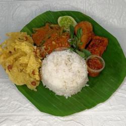 Nasi Pecel Ayam Goreng