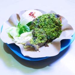 Nasi Ikan Bawal Sambal Ijo Nikmaaat