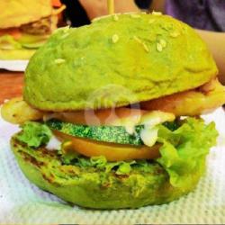 Burger Warna Hijau