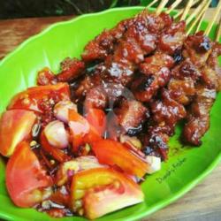 Sate Kambing Lontong Lezaaat