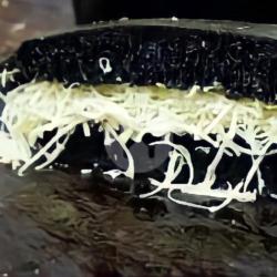 Black Forest Kacang Coklat Wijen Susu
