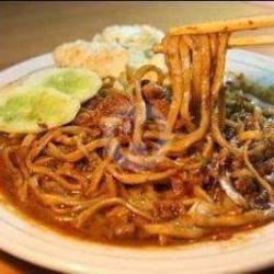 Mie Rebus Special 2   Roti Cane Special 2   Es Teh Manis 5