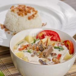 Nasi   Sop Betawi Daging Sapi