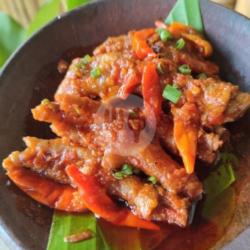 Oseng Ceker Ayam Mercon