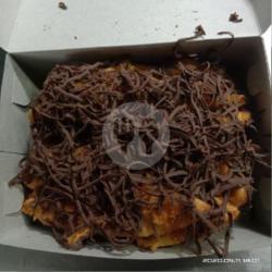 Pisang Coklat ( Toping Coklat )