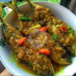 Nasi Ikan Kembung Acar Kuning Kemangi