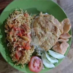 Indomie Sambal Geprek  Nasi