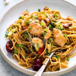 Chicken Hakka Noodles