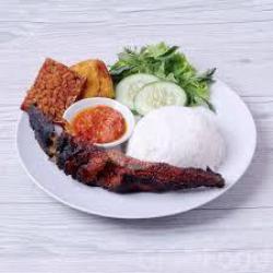 Nasi Lele Bakar Es Teh