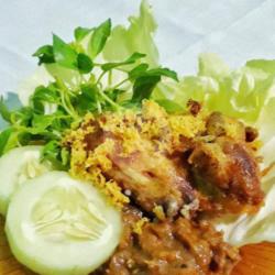 Ayam Goreng Tulang Lunak Paha Tepong / Sayap Dada Menthok/geprek