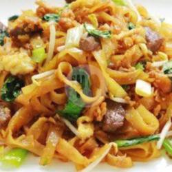 Kwetiaw Goreng Kambing