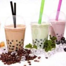 Boba Drink Rasa Strawbery Yogurt