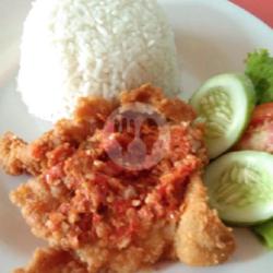 Paket Ayam Geprek Kenyang