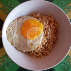 Mie Kuah Kare   Telor