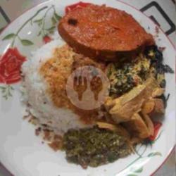 Nasi Ikan Tongkol Sampadeh