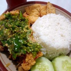 Nasi Ayam Geprek  Tahu Tempe