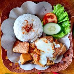 Ayam Geprek Tulang Lunak   Nasi