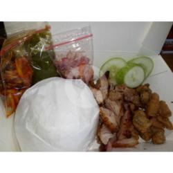 Babi Mix   Nasi Goreng Andaliman