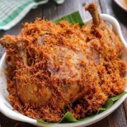 Goreng Ayam Paha Serundeng