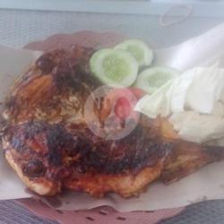 Ikan Gurame Bakar Sedang