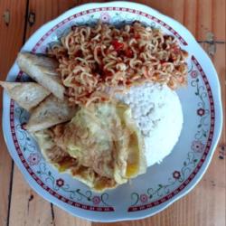 Indomie Goreng Sambel Penyet