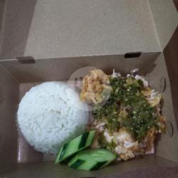 Ayam Geprek Sambal Ijo   Nasi