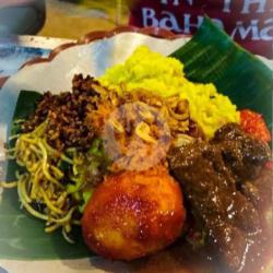 Nasi Kuning Ikan Telur