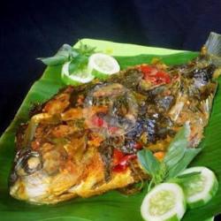 Pepes Ikan Bawal