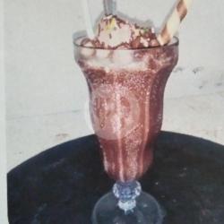 Choco Caramel Milkshake