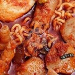 Seblak Cuanki,mie Gelas, Basreng,ceker, Tulang, Siomay,t Dadu, Potato