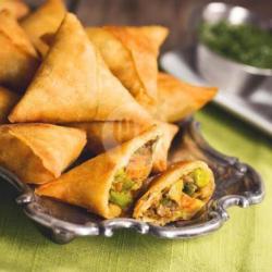 Samosa Daging 3pcs