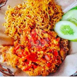 Ayam Geprek Crispy Mie Goreng