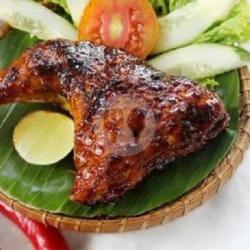 Ayam Bakar Maknyus