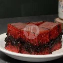 Red Velvet Coklat
