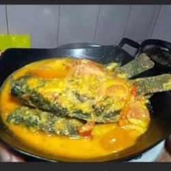 Mangut Ikan Nila Pedas Tanpa Nasi