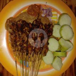 25 Tusuk Sate Kulit Ayam