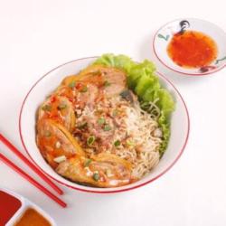 Mie Ayam Udang Gulung