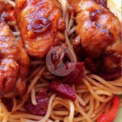 Spaghetti Pedas Manis Satu Ayam