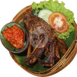 Bebek Bakar Dada Sambal Tomat