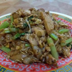 Kwetiaw Goreng Telor Asin