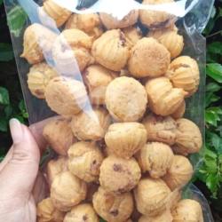 Soes Coklat Lumer  200gr