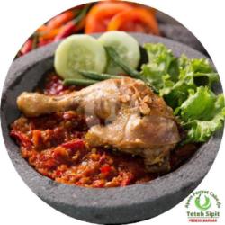 Pecel Ayam Sambel Terasi (ayamnya Aja)