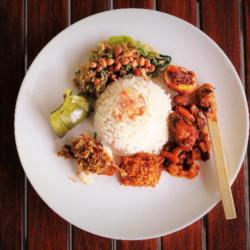 Nasi Campur Ayam Betutu