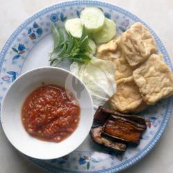 Lalapan Tahu   Terong Sambel Merah