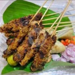 Sate Kelapa Daging Sapi Bumbu Kecap