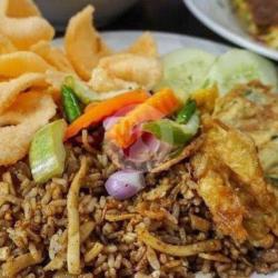 Nasi Goreng Kebuli Sosis   Telur