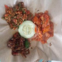 Sambal Bawang / Terasi / Tomat / Mentah / Matang